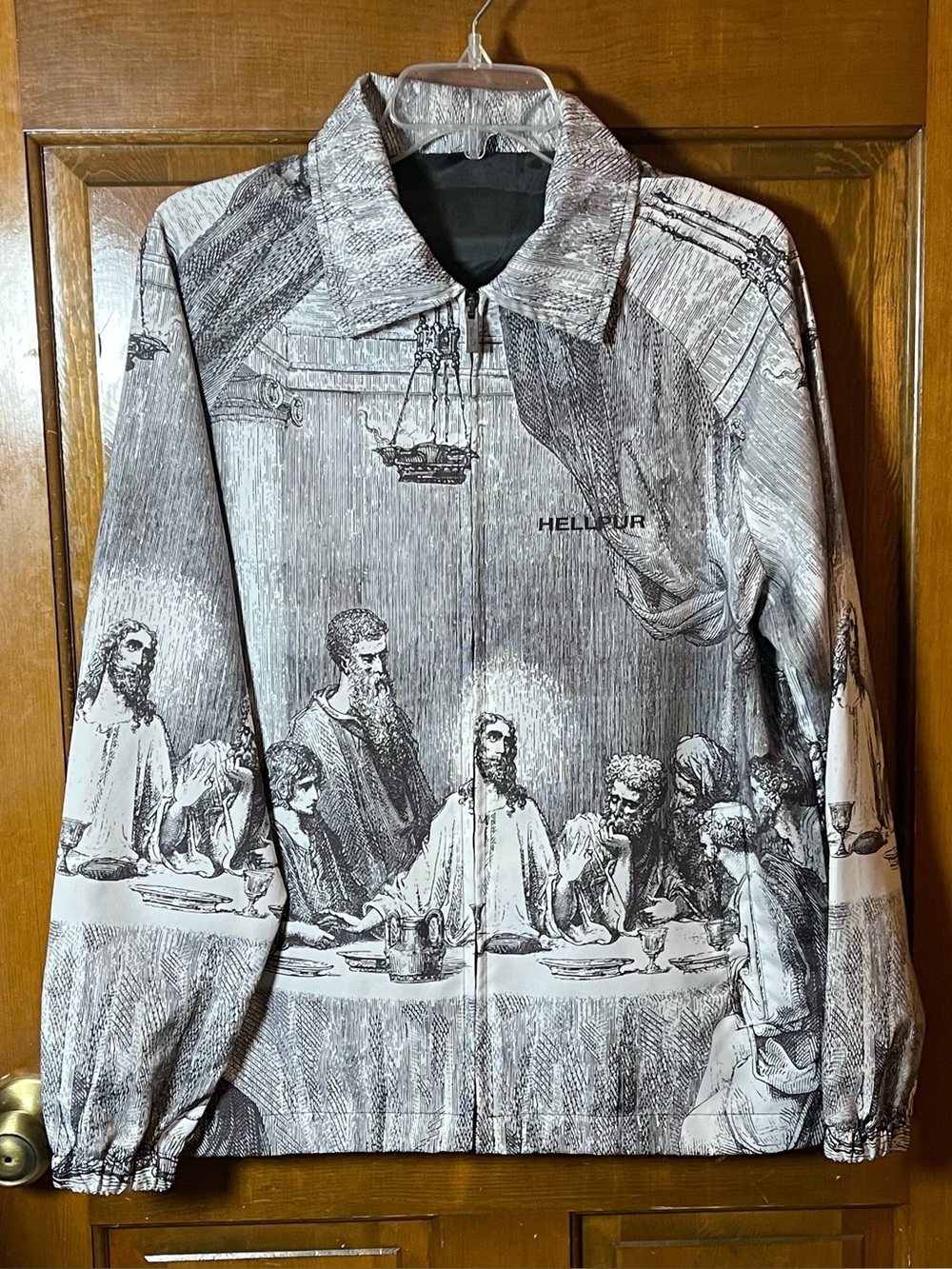 Hellpur Black & White Illustrated “Last Supper” Coach Jacket size XL